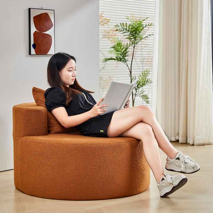 Sofá chaise longue redondo y cómodo con paquete enrollable comprimido