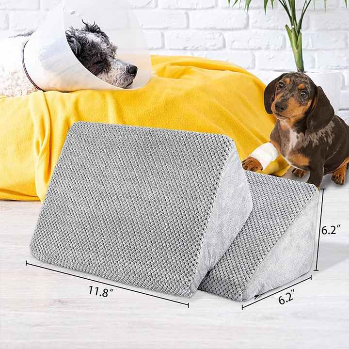 Paquete de 6 escaleras de ángulo bajo para mascotas, ideales para perros pequeños, perros lesionados y gatos mayores.